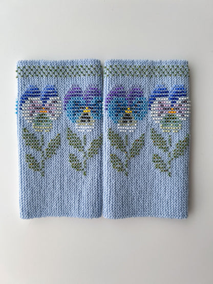 【即納】エターナルパンジー｜全3色｜手編みリストウォーマー