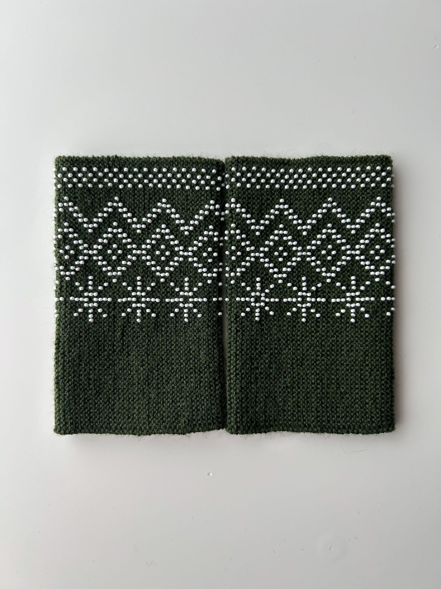 【即納】サンリットグレース｜カーキ｜手編みリストウォーマー