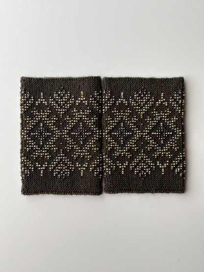 【即納】アストラルツリー｜カーキブラウン｜手編みリストウォーマー