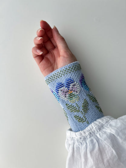 【即納】エターナルパンジー｜全3色｜手編みリストウォーマー