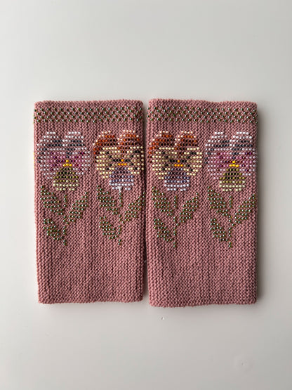 【即納】エターナルパンジー｜クラシックローズ｜手編みリストウォーマー