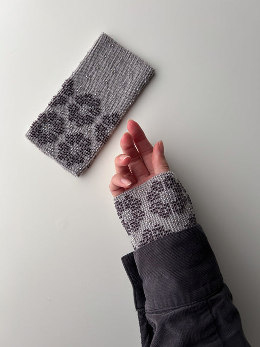 上下2way！ 【即納】サウレリア｜ウォームグレー｜クリスタル入り手編みリストウォーマー